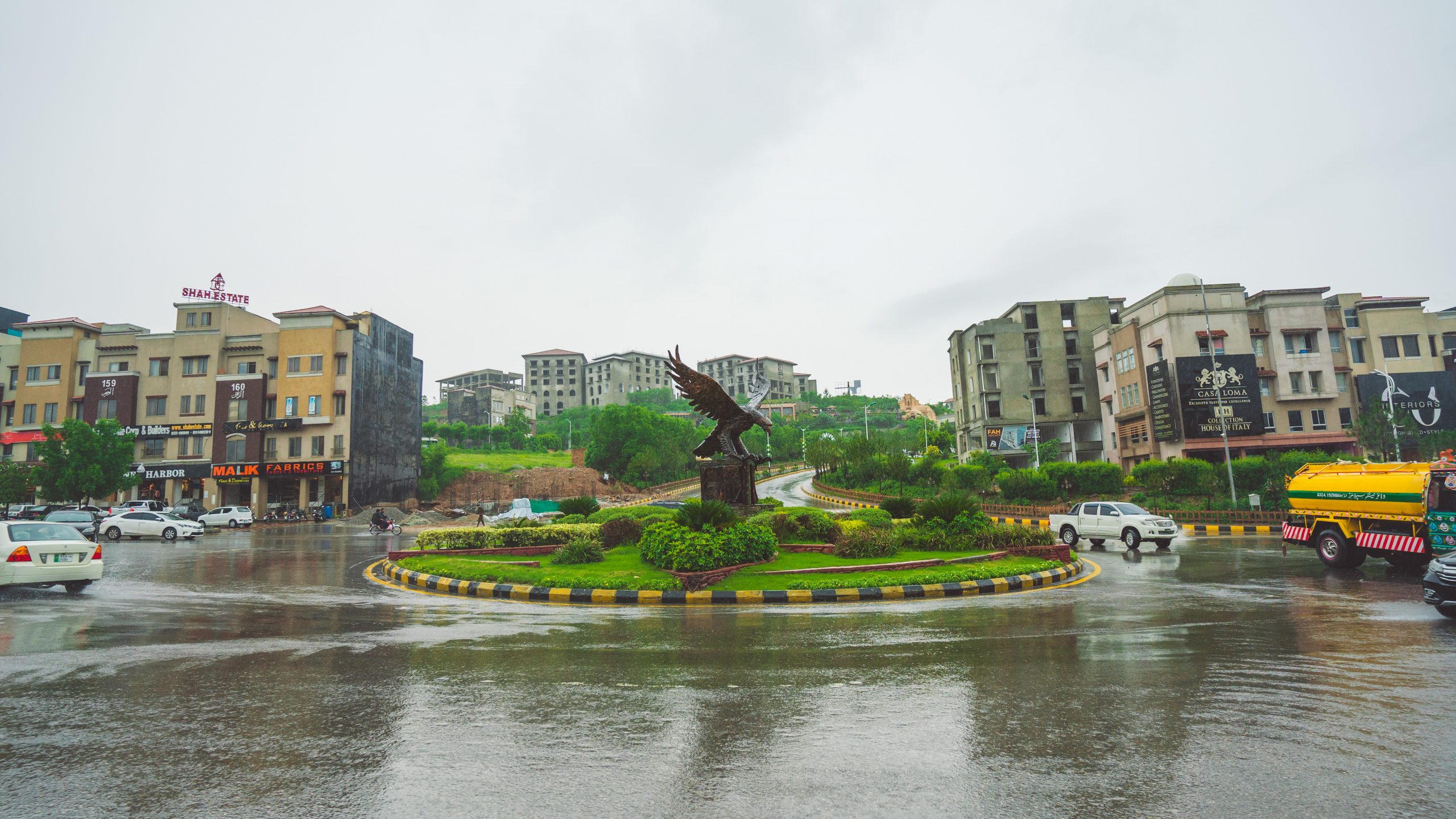 10 marla plot for sale